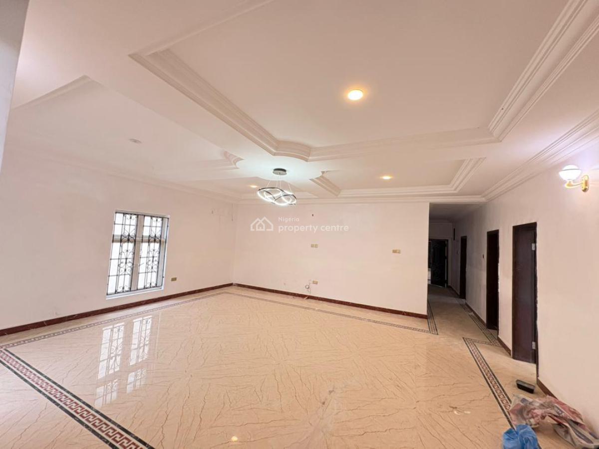 Luxury 3 Bedroom Apartment with Excellent Facilities, Off Admiralty Way, Lekki, Lagos, Flat / Apartment for Rent