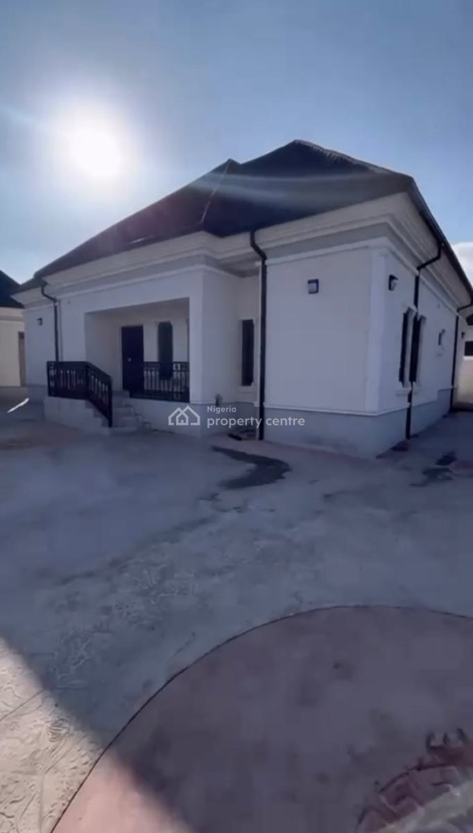 3 Bedroom Bungalow, Efab Verizon, Karsana, Abuja, Detached Bungalow for Sale
