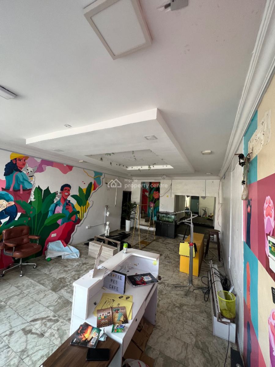 Ground Floor Shop / Commercial Space Facing a Major Commercial Road, Lekki Phase 1, Lekki, Lagos, Commercial Property for Rent