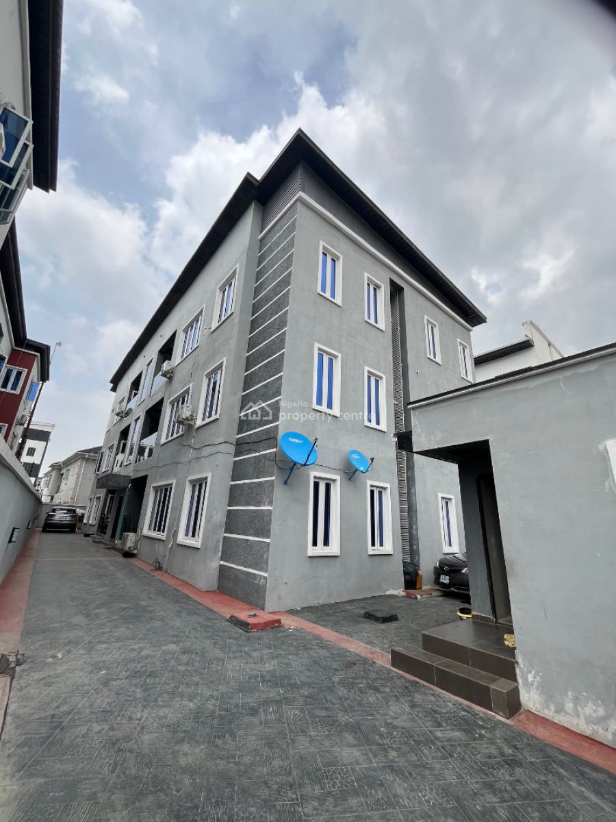 3 Bedroom Apartment on The Ground Floor, Ilasan, Ikate, Lekki, Lagos, Flat / Apartment for Rent