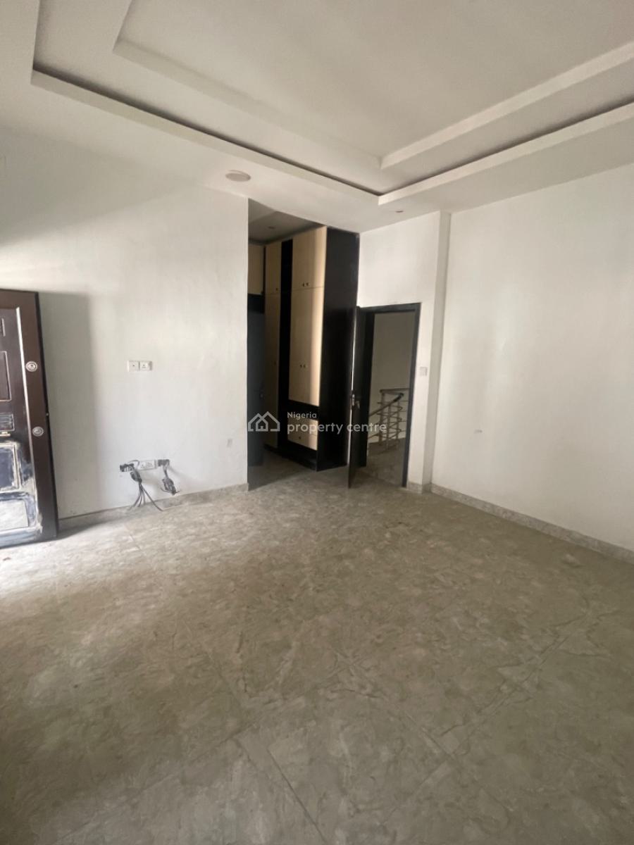 4 Bedroom Semi Detached Duplex with Bq, Royal Pine Estate, Orchid, Lekki, Lagos, Semi-detached Duplex for Rent