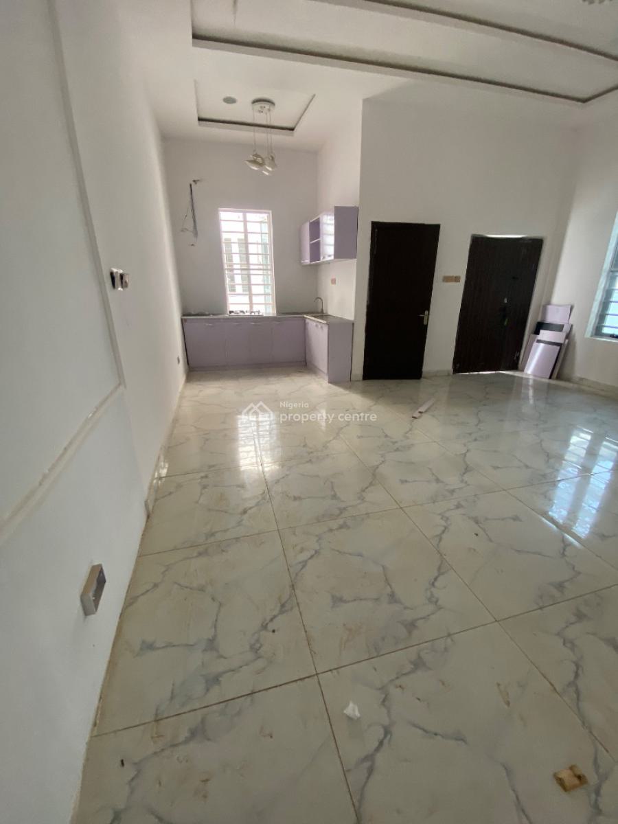 Massive Studio Apartment, Orchard Road, Lekki Expressway, Lekki, Lagos, Flat / Apartment for Rent