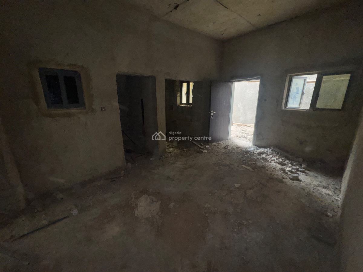 Standard 5 Bedroom Seme Detached Duplex with Bq (semi Finish), Diplomatic Zone, Guzape District, Abuja, Semi-detached Duplex for Sale