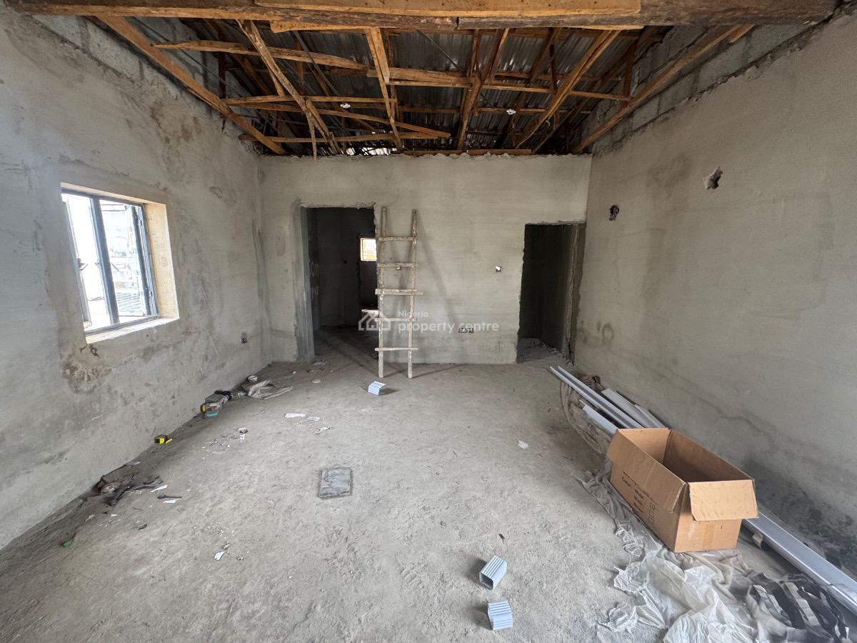 Standard 5 Bedroom Seme Detached Duplex with Bq (semi Finish), Diplomatic Zone, Guzape District, Abuja, Semi-detached Duplex for Sale