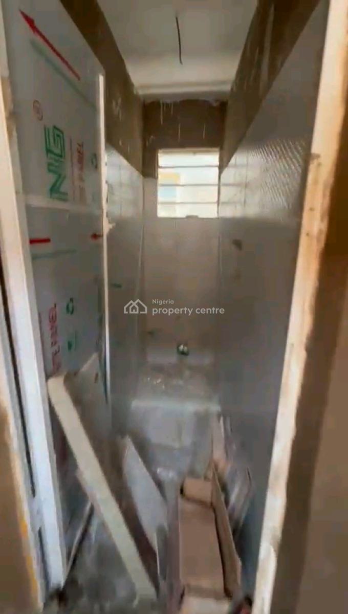 12 Units of Room Self Contain, Oresegun Road, Bariga, Shomolu, Lagos, Self Contain (single Rooms) for Rent