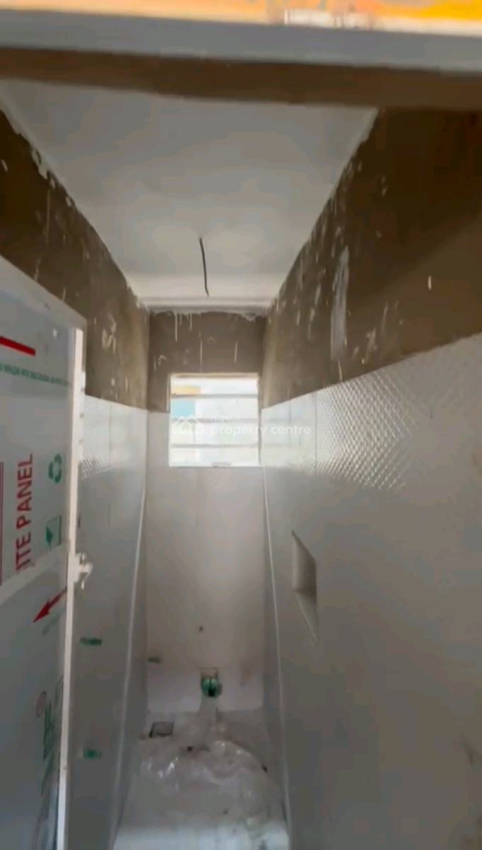 12 Units of Room Self Contain, Oresegun Road, Bariga, Shomolu, Lagos, Self Contain (single Rooms) for Rent