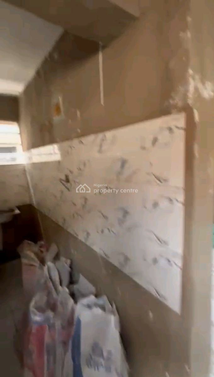 12 Units of Room Self Contain, Off Oresegun Road, Bariga, Shomolu, Lagos, Self Contain (single Rooms) for Rent