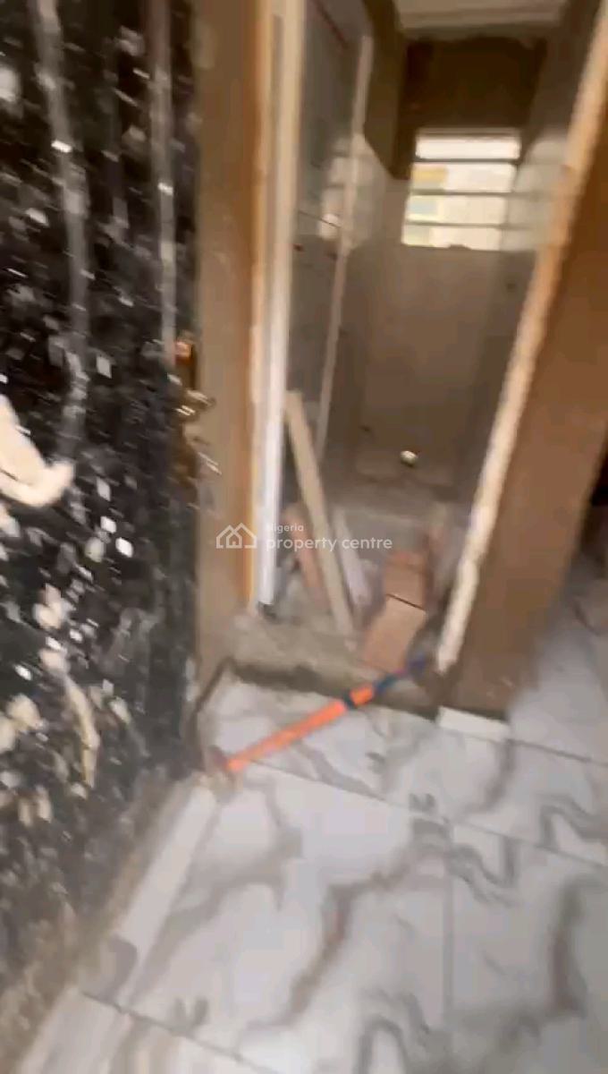 12 Units of Room Self Contain, Off Oresegun Road, Bariga, Shomolu, Lagos, Self Contain (single Rooms) for Rent