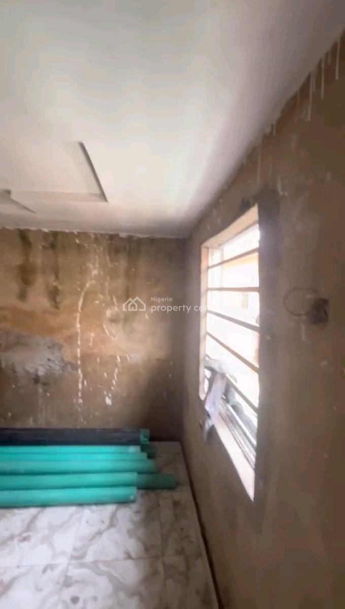 12 Units of Room Self Contain, Off Oresegun Road, Bariga, Shomolu, Lagos, Self Contain (single Rooms) for Rent