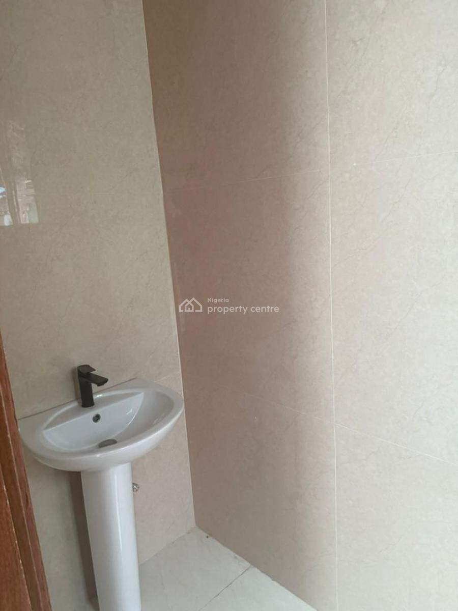 Luxury 3 Bedroom Maisonette with Excellent Facilities, Old Ikoyi, Ikoyi, Lagos, Flat / Apartment for Rent