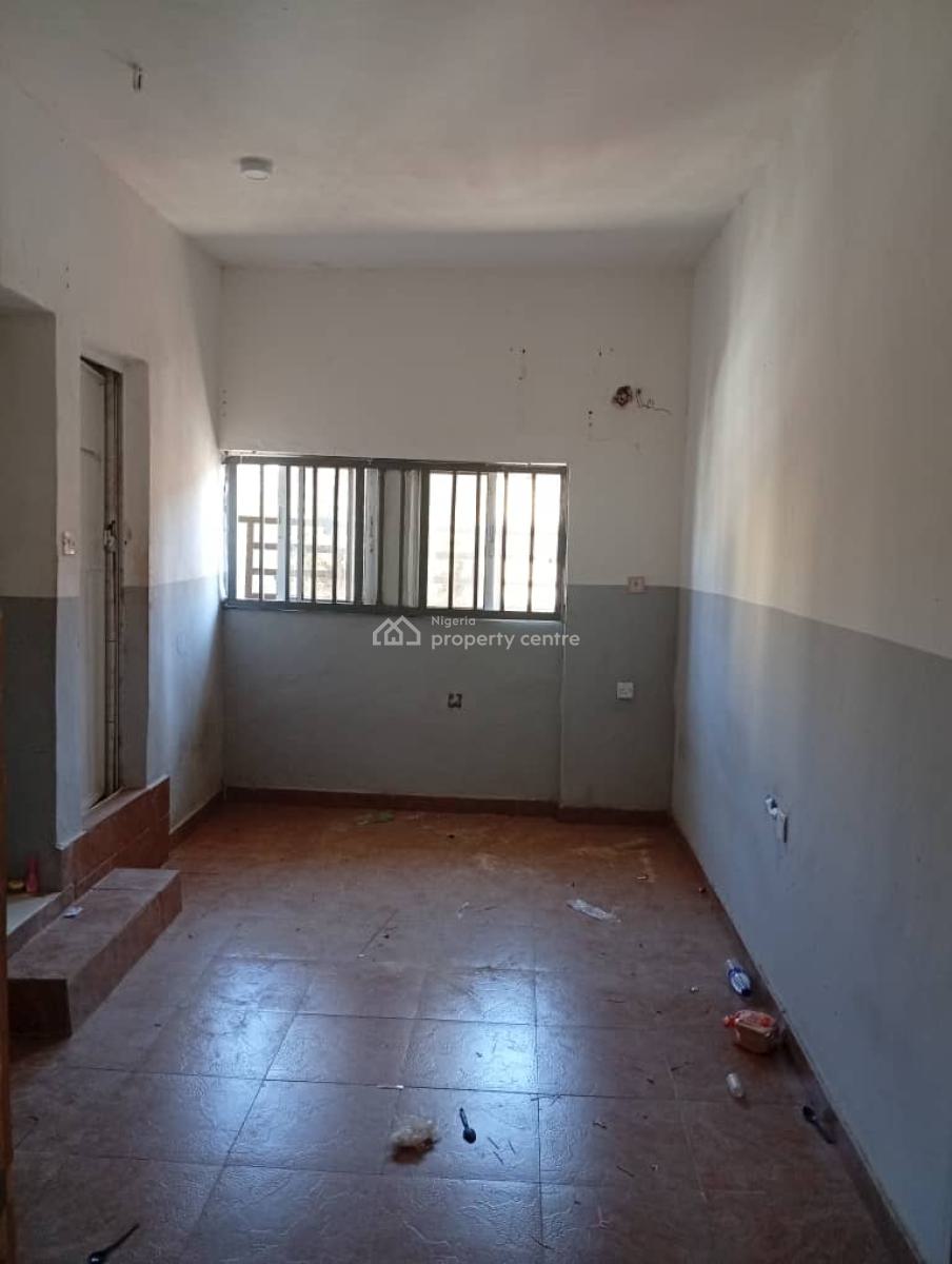 Neat Self Contain, Life Camp, Abuja, Self Contain (single Rooms) for Rent