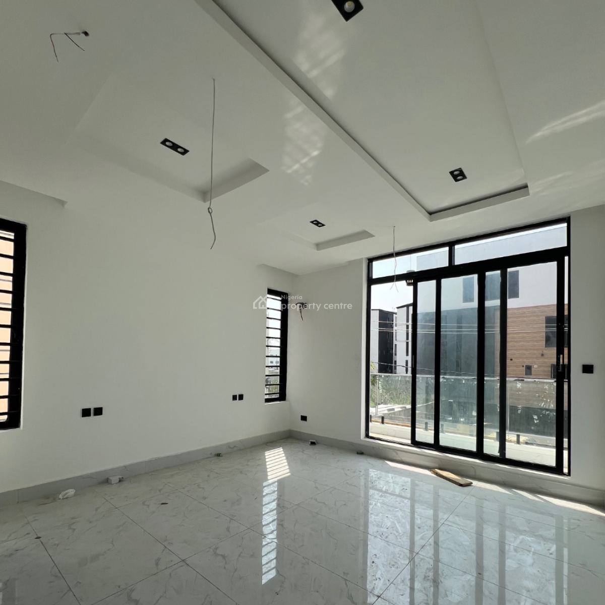 2 Bedroom Flat, Lekki Phase 1, Lekki, Lagos, Flat / Apartment for Sale