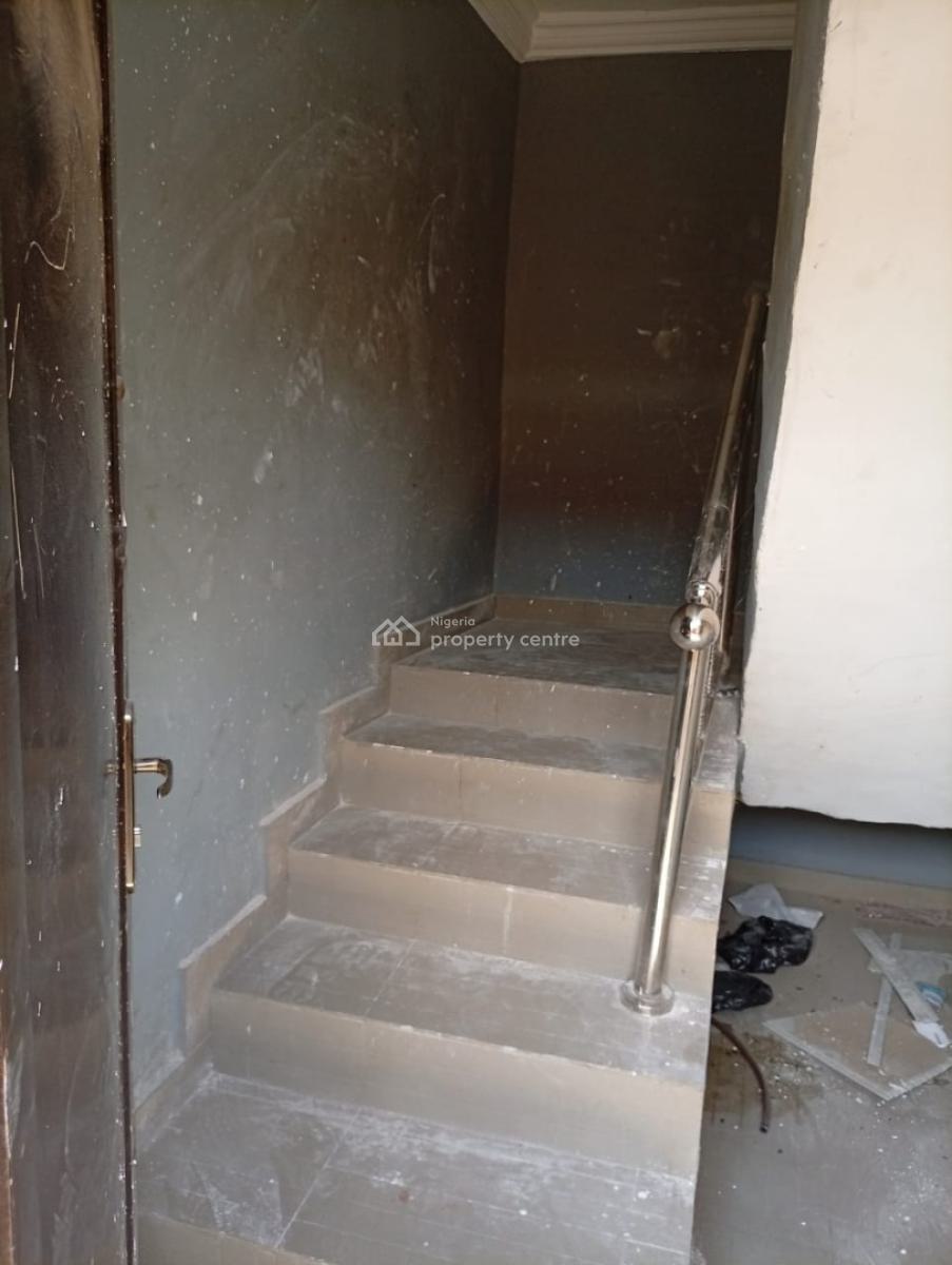 3 Bedroom Flat, Fagba, Agege, Lagos, Flat / Apartment for Rent