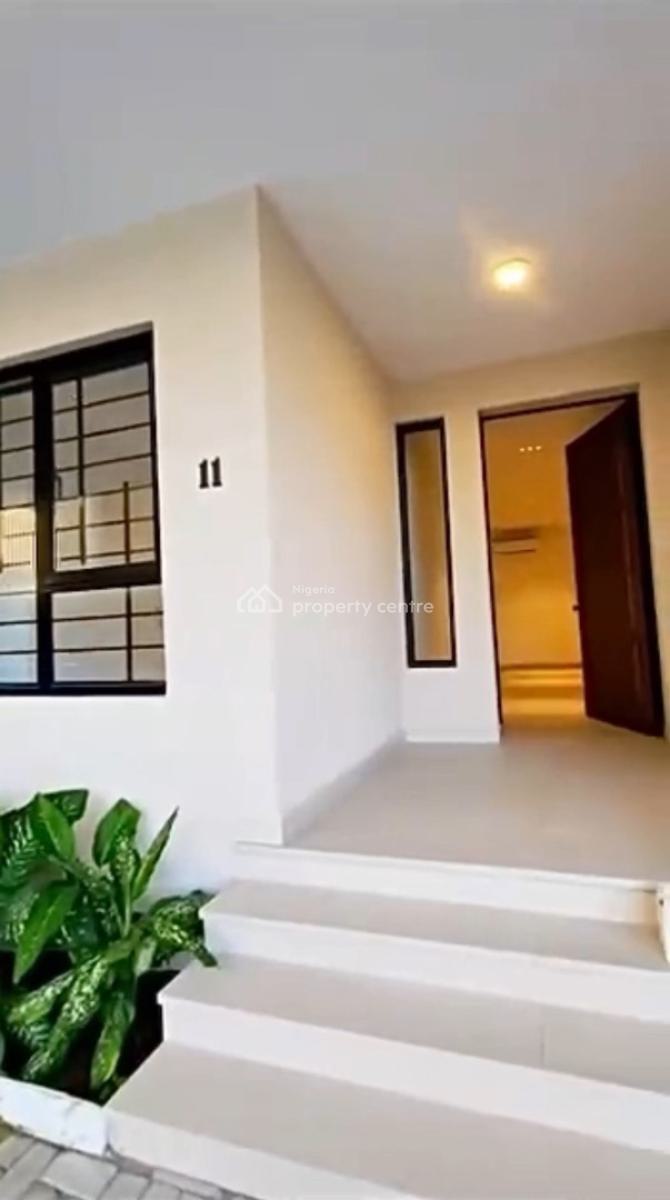 Beautiful 5 Bedroom Terrace with 2bqs with Elevator (video Is Available), Banana Island, Ikoyi, Lagos, Terraced Duplex for Rent