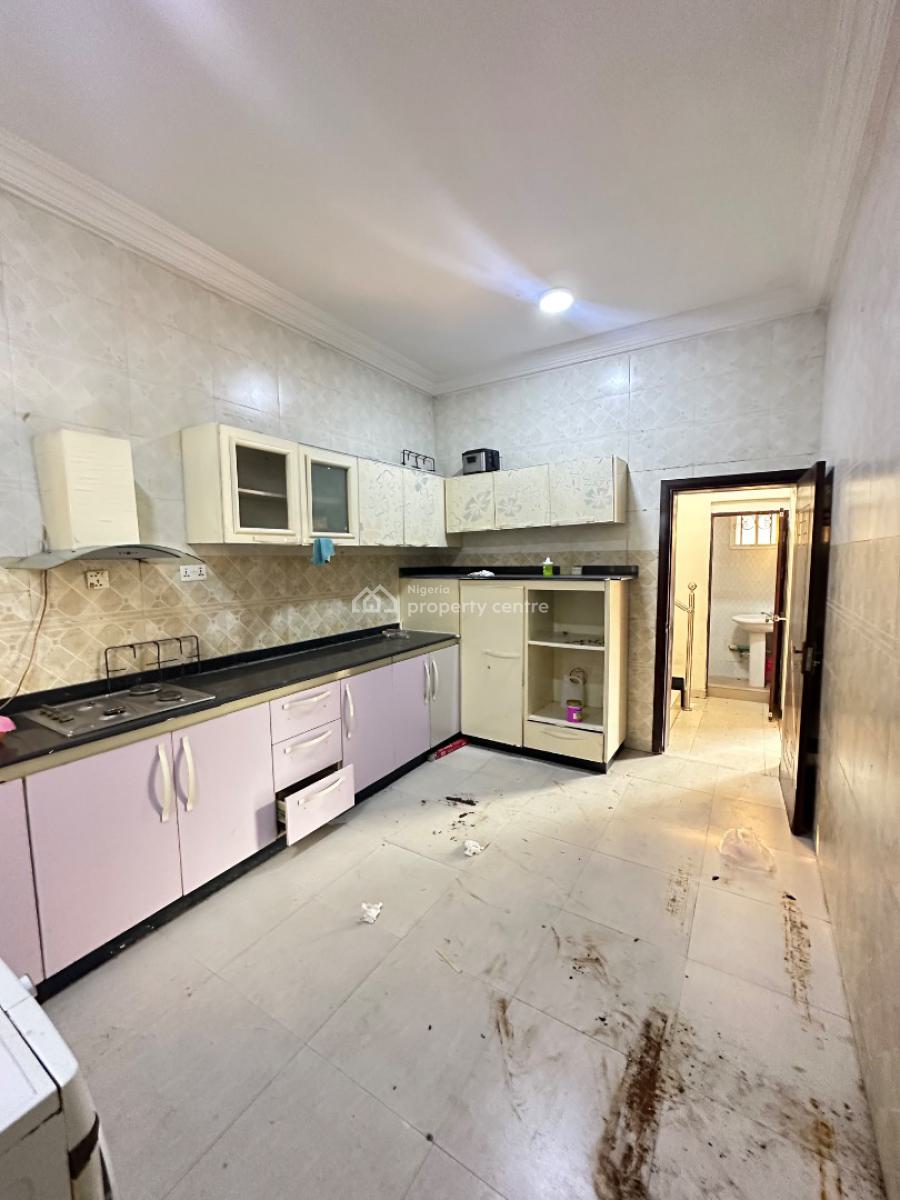 Spacious 4 Bedroom Terrace Duplex, Bera Estate, Chevron, Lekki, Lagos, Terraced Duplex for Rent
