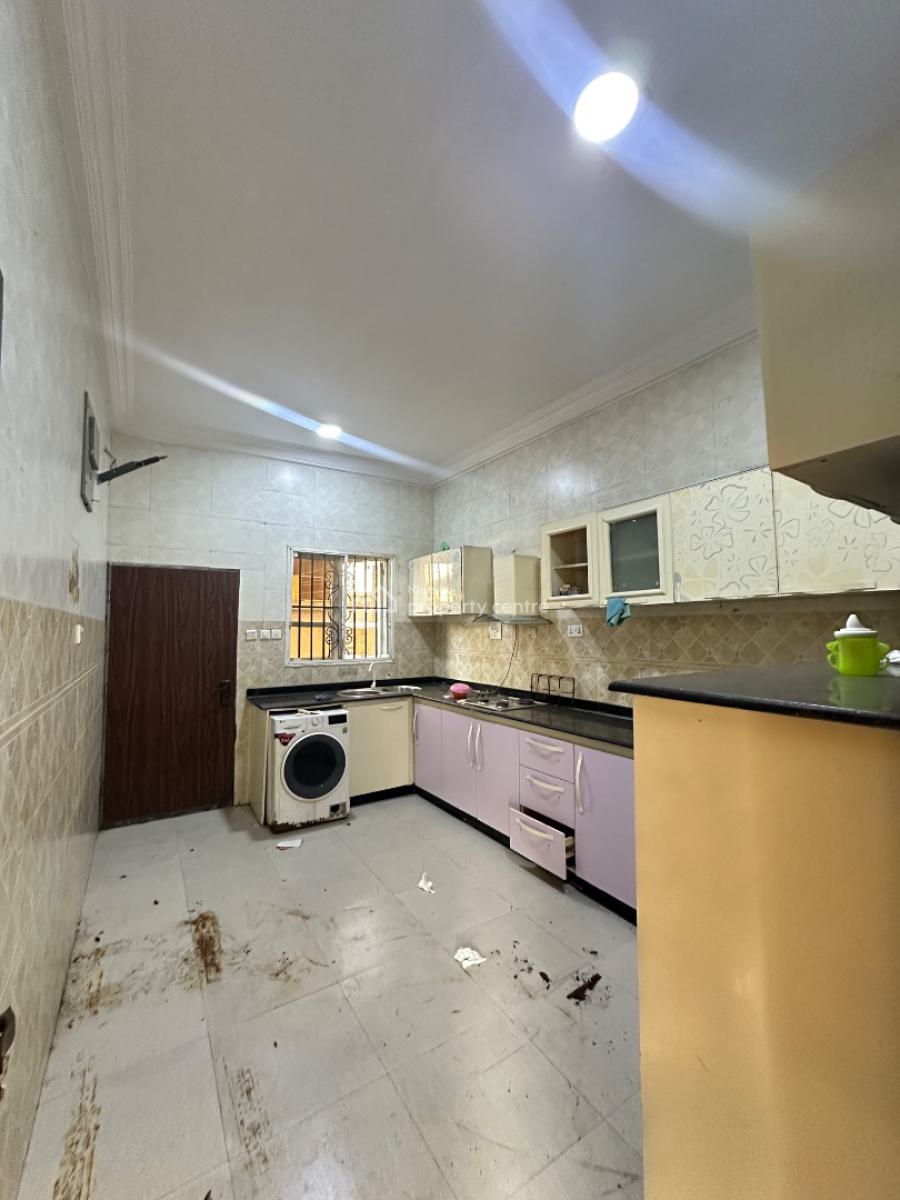 Spacious 4 Bedroom Terrace Duplex, Bera Estate, Chevron, Lekki, Lagos, Terraced Duplex for Rent