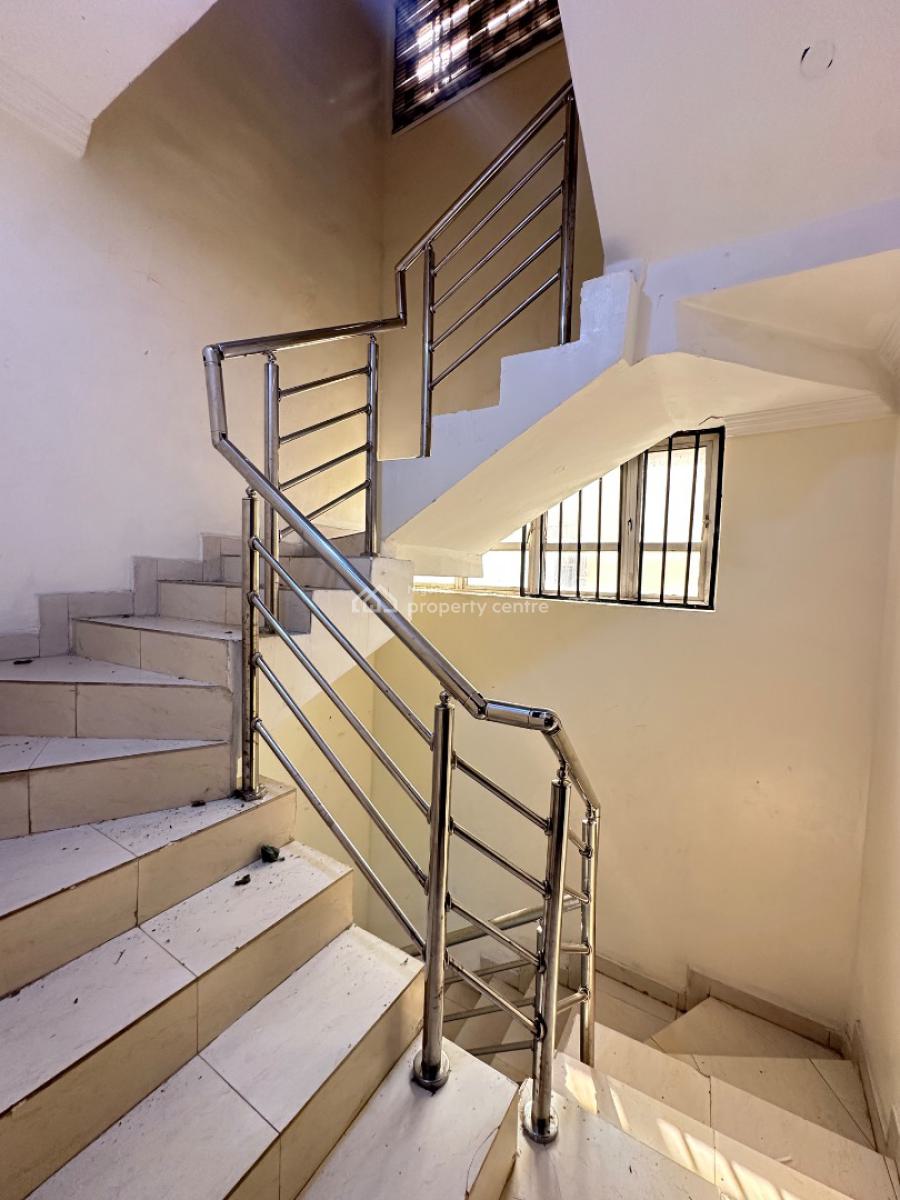Spacious 4 Bedroom Terrace Duplex, Bera Estate, Chevron, Lekki, Lagos, Terraced Duplex for Rent