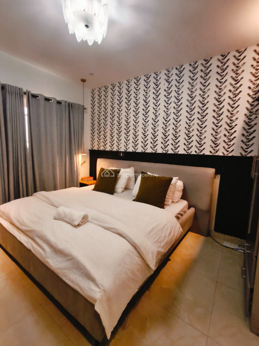 Exquisite 2 Bedroom Apartment, Lekki Phase 1, Lekki, Lagos, Flat / Apartment Short Let