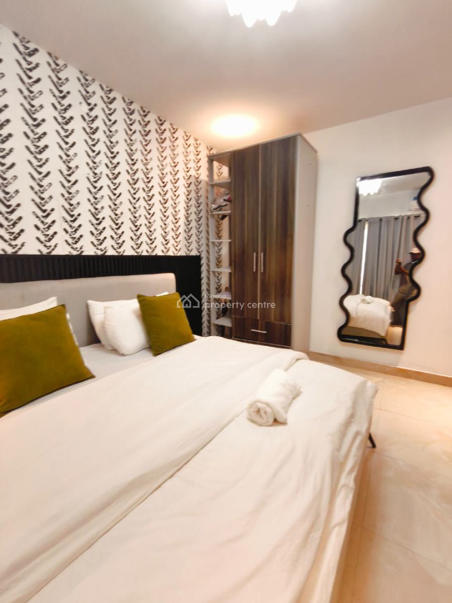 Exquisite 2 Bedroom Apartment, Lekki Phase 1, Lekki, Lagos, Flat / Apartment Short Let