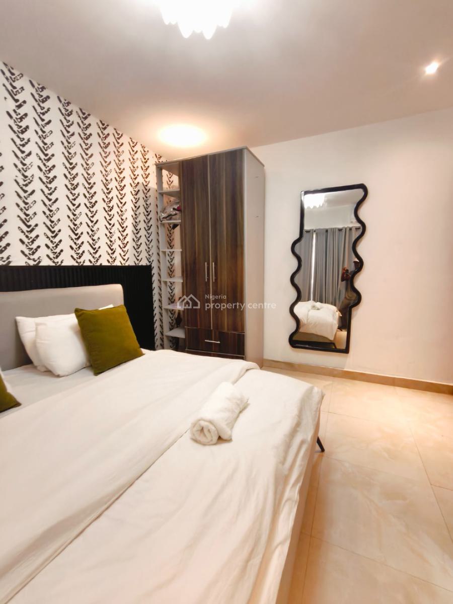 Exquisite 2 Bedroom Apartment, Lekki Phase 1, Lekki, Lagos, Flat / Apartment Short Let