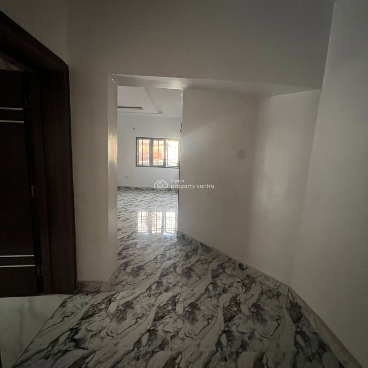 Modern 3 Bedroom Apartment, Lekki Phase 1, Lekki, Lagos, Flat / Apartment for Rent