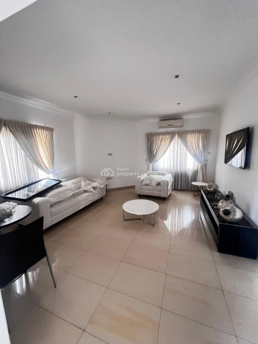 2 Bedrooms Furnished Apartment Only 3 in a Compound Available, Lekki Phase 1, Lekki, Lagos, Flat / Apartment for Rent