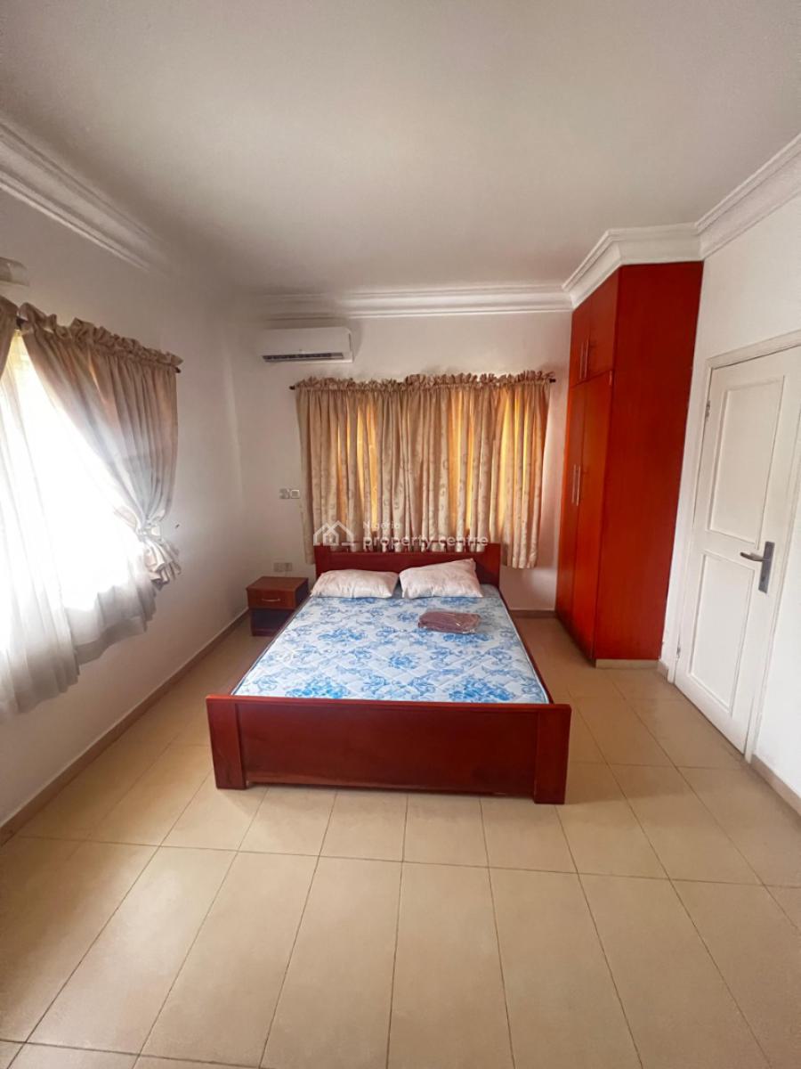 2 Bedrooms Furnished Apartment Only 3 in a Compound Available, Lekki Phase 1, Lekki, Lagos, Flat / Apartment for Rent