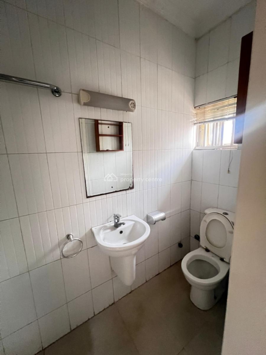 2 Bedrooms Furnished Apartment Only 3 in a Compound Available, Lekki Phase 1, Lekki, Lagos, Flat / Apartment for Rent