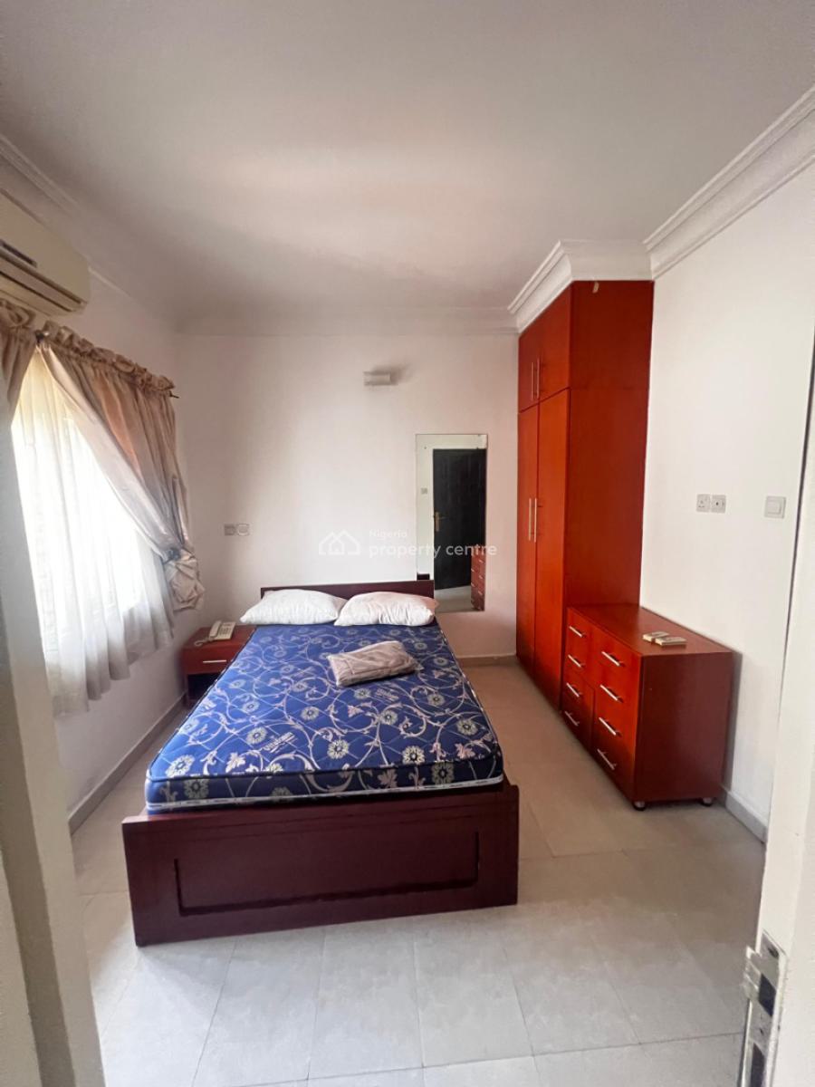 2 Bedrooms Furnished Apartment Only 3 in a Compound Available, Lekki Phase 1, Lekki, Lagos, Flat / Apartment for Rent