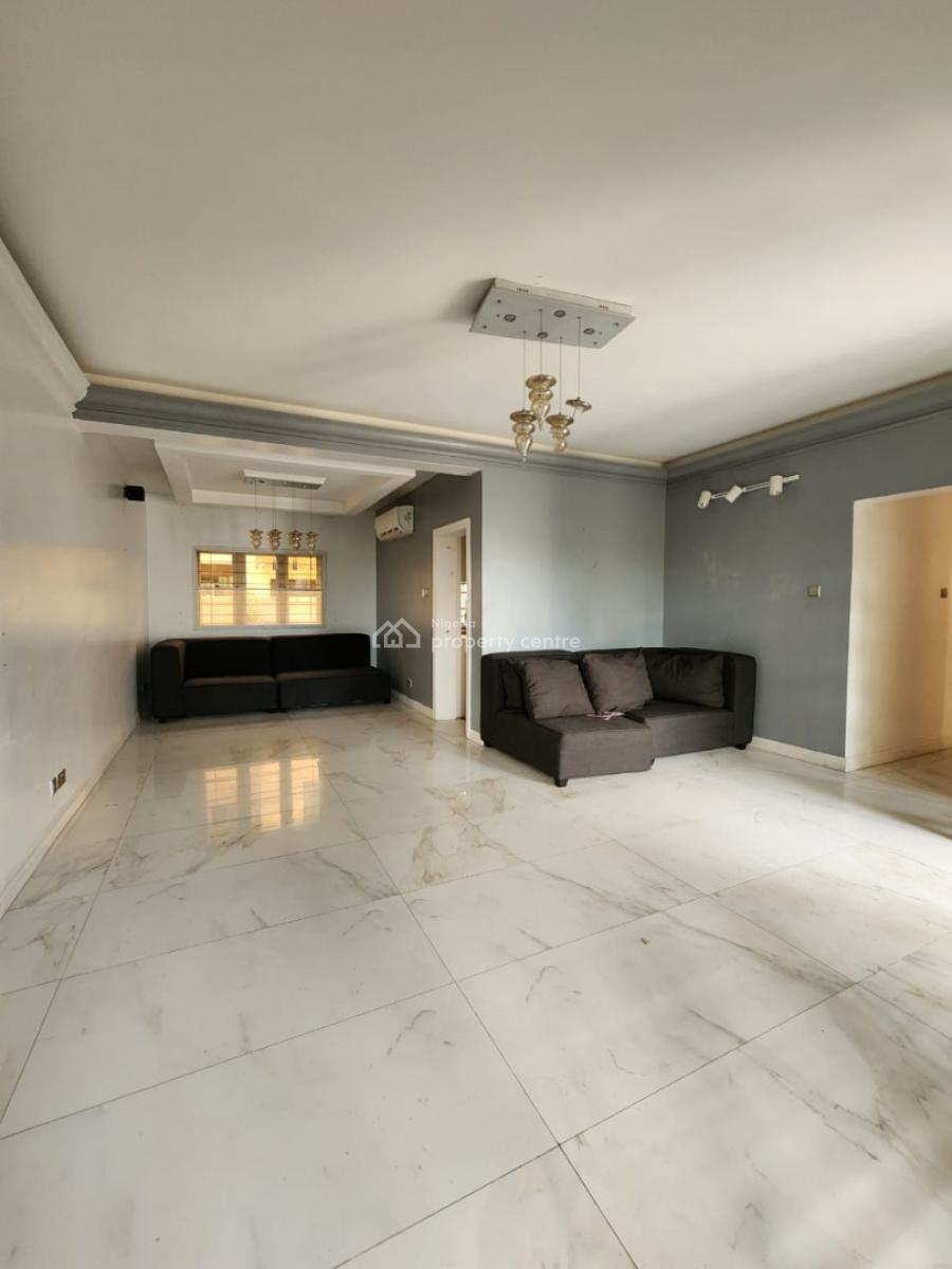 Services 3 Bedrooms Terrace Plus Boys Quarter, Lekki Phase 1, Lekki, Lagos, Terraced Duplex for Rent