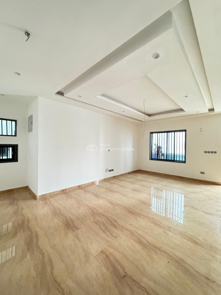 Contemporary 4 Bedroom Maisonette, Iponri, Surulere, Lagos, House for Sale