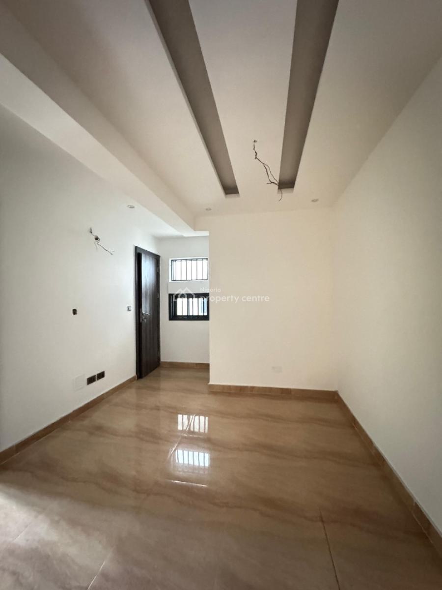 Contemporary 4 Bedroom Maisonette, Iponri, Surulere, Lagos, House for Sale