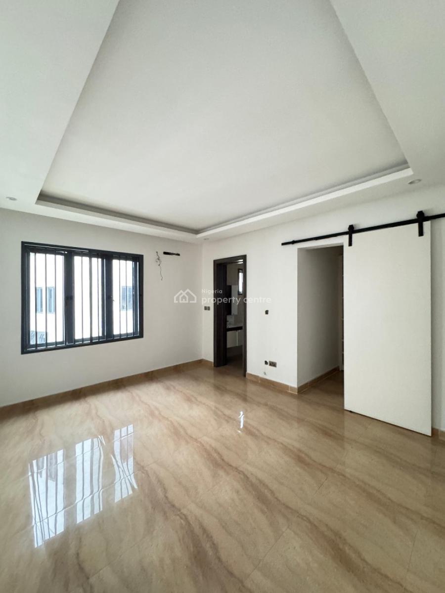 Contemporary 4 Bedroom Maisonette, Iponri, Surulere, Lagos, House for Sale