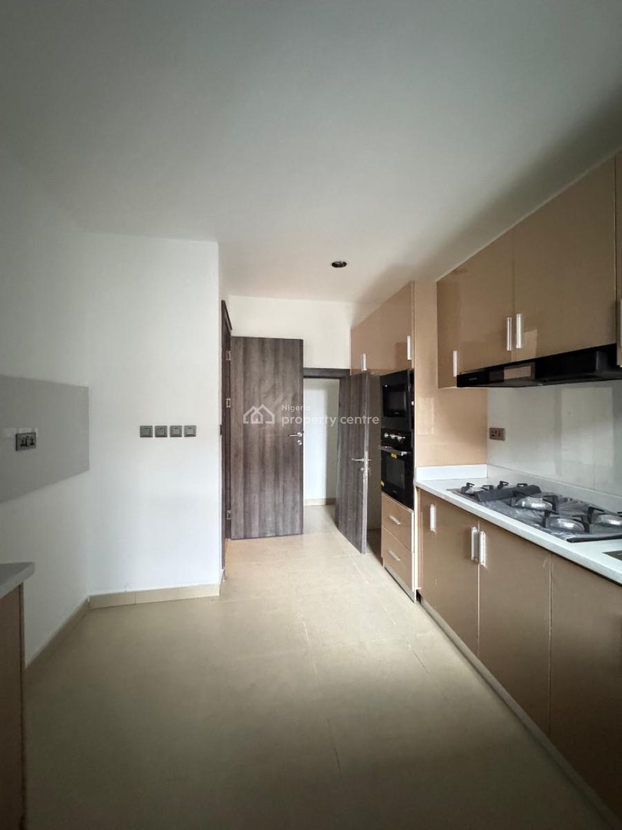 Contemporary 4 Bedroom Maisonette, Iponri, Surulere, Lagos, House for Sale