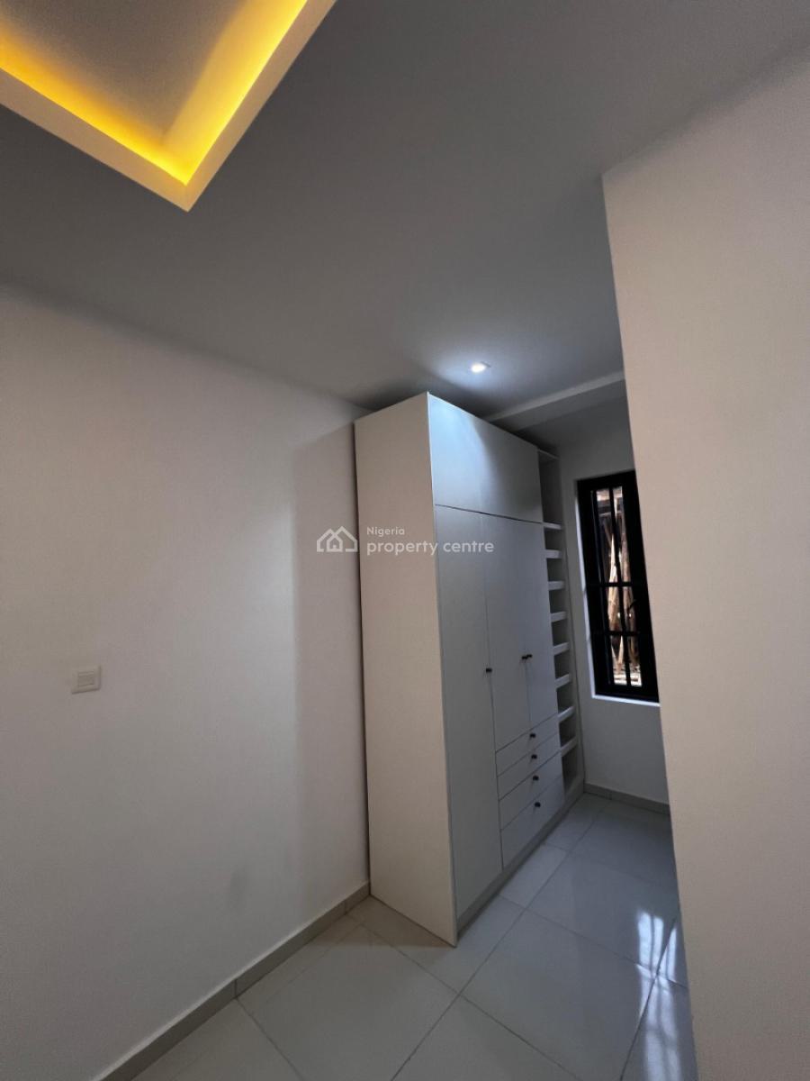 4 Bedroom Luxury Semi Detached Duplex with Bq Available, Lekki Phase 1, Lekki, Lagos, Terraced Duplex for Rent