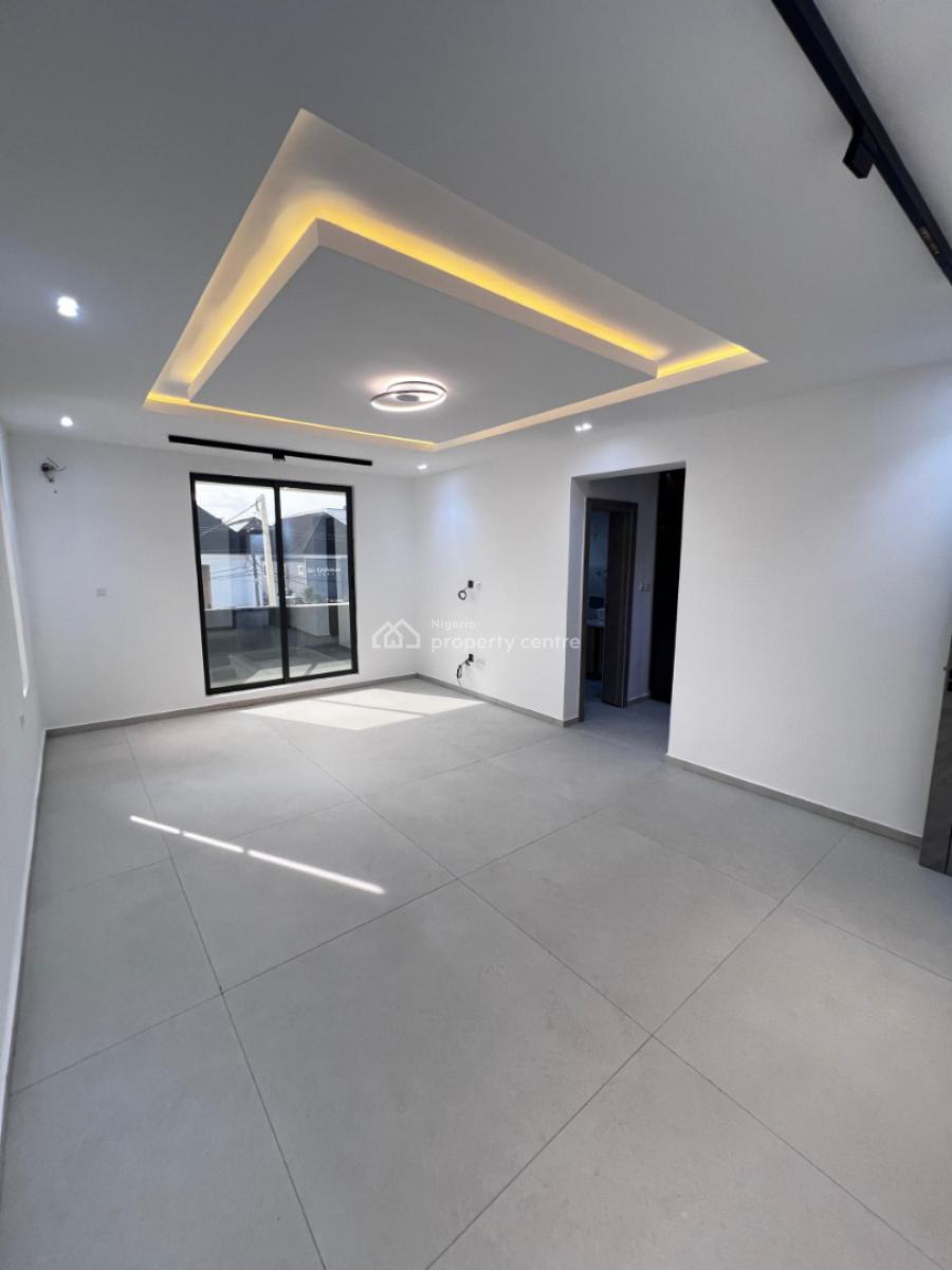 4 Bedroom Luxury Semi Detached Duplex with Bq Available, Lekki Phase 1, Lekki, Lagos, Terraced Duplex for Rent