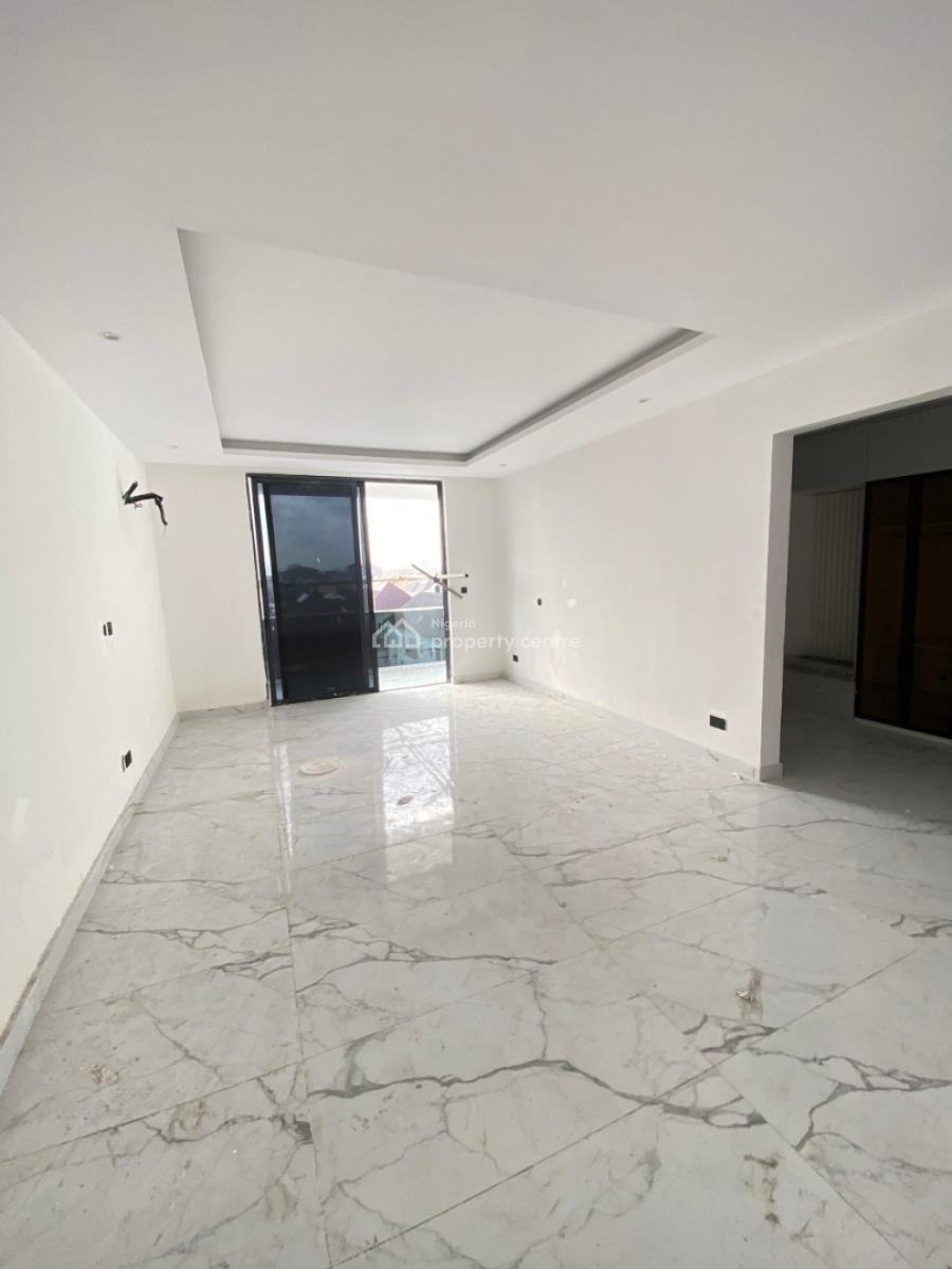 4 Bedroom Spacious Penthouse with Bq Available, Lekki Phase 1, Lekki, Lagos, House for Sale
