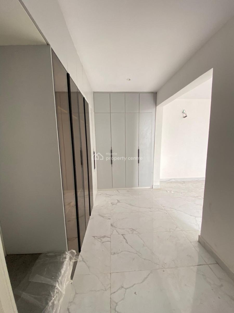 4 Bedroom Spacious Penthouse with Bq Available, Lekki Phase 1, Lekki, Lagos, House for Sale