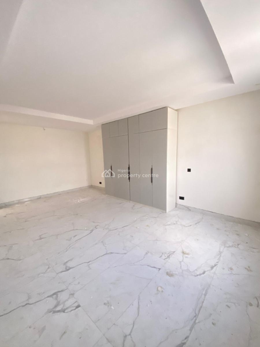 4 Bedroom Spacious Penthouse with Bq Available, Lekki Phase 1, Lekki, Lagos, House for Sale