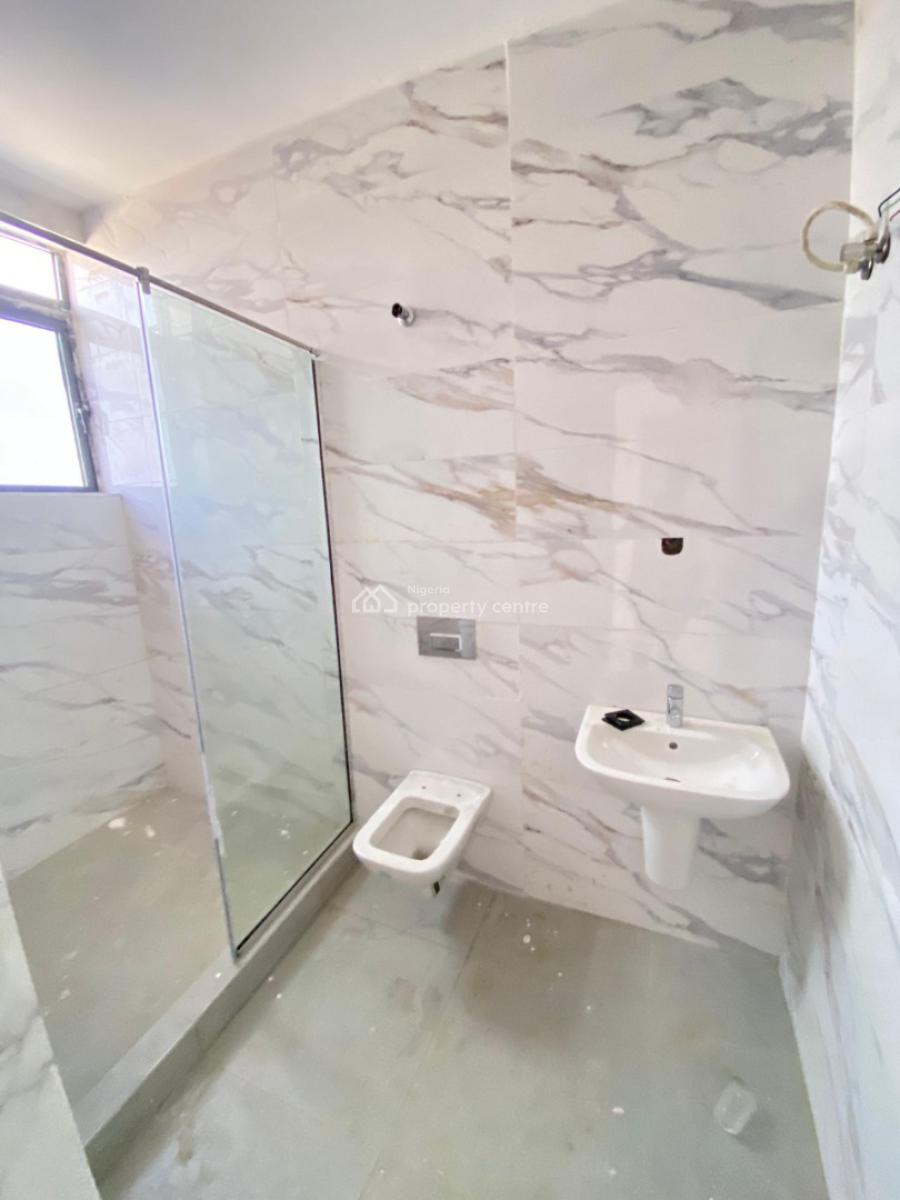 4 Bedroom Spacious Penthouse with Bq Available, Lekki Phase 1, Lekki, Lagos, House for Sale