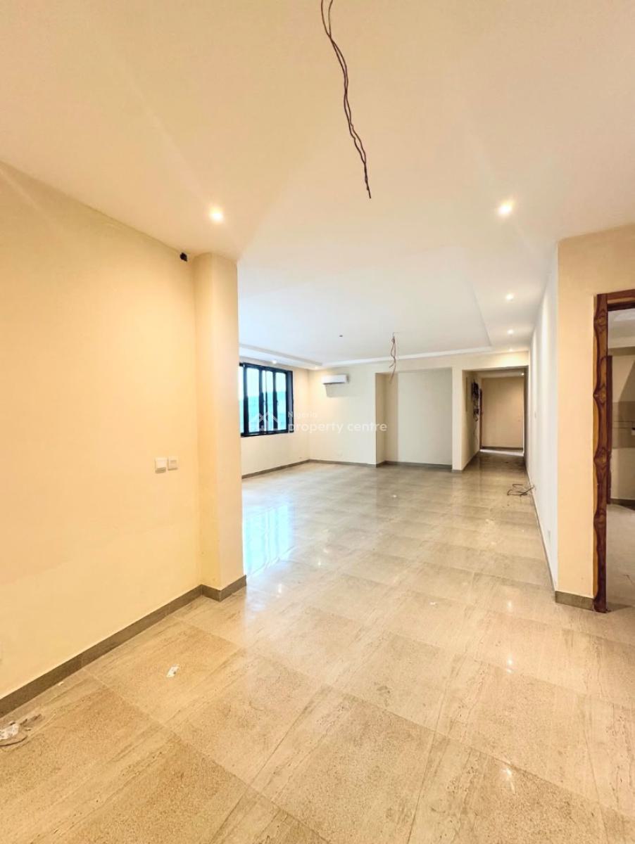 Luxury 3 Bedroom Apartment with Bq, Off Admiralty Way, Lekki Phase 1, Lekki, Lagos, Flat / Apartment for Rent