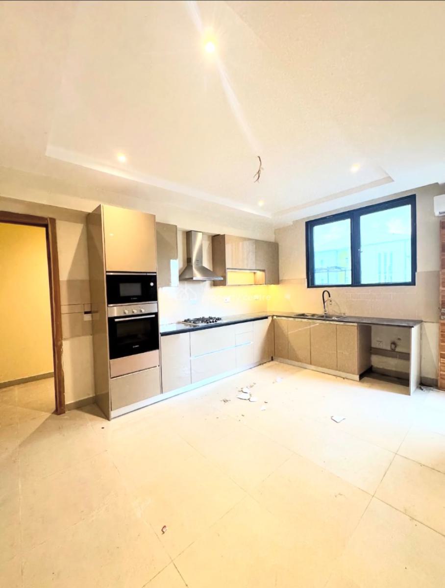 Luxury 3 Bedroom Apartment with Bq, Off Admiralty Way, Lekki Phase 1, Lekki, Lagos, Flat / Apartment for Rent