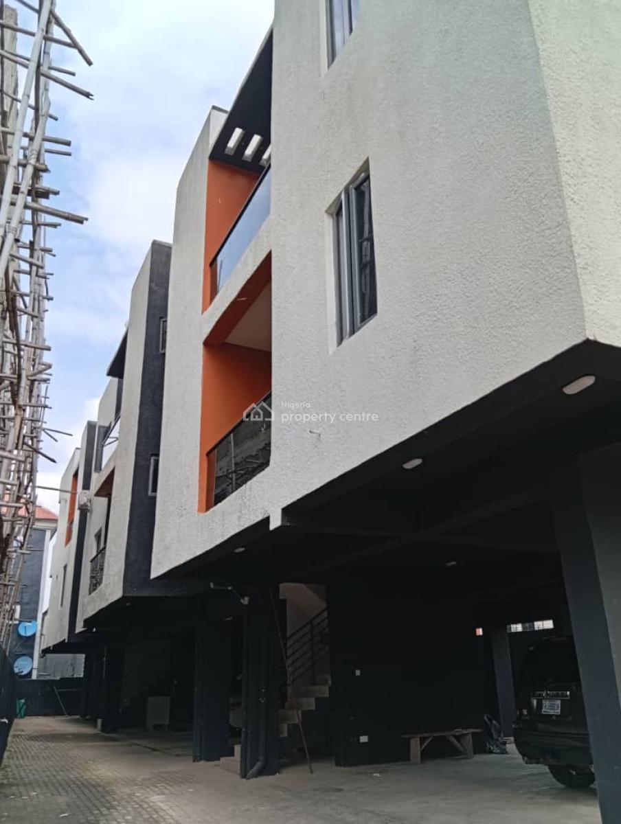 2 Bedroom Apartment, Freedom Way, Lekki Phase 1, Lekki, Lagos, Flat / Apartment for Sale