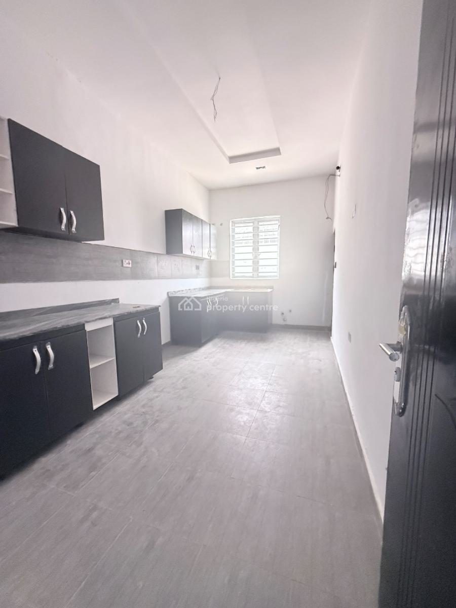 2 Bedroom Apartment, Sangotedo, Ajah, Lagos, Flat / Apartment for Sale