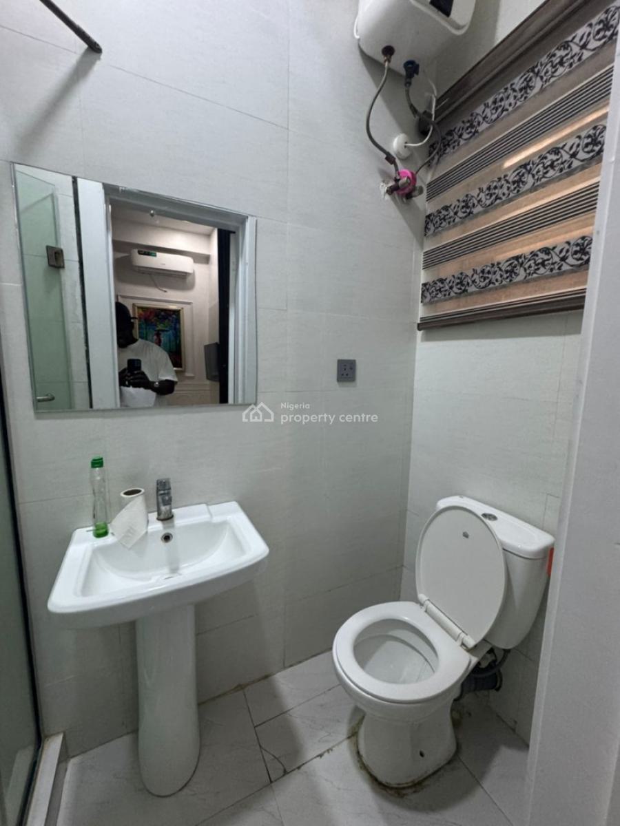 Cozy 1 Bedroom with Pool and Gym, Ikate Elegushi, Lekki, Lagos, Flat / Apartment Short Let