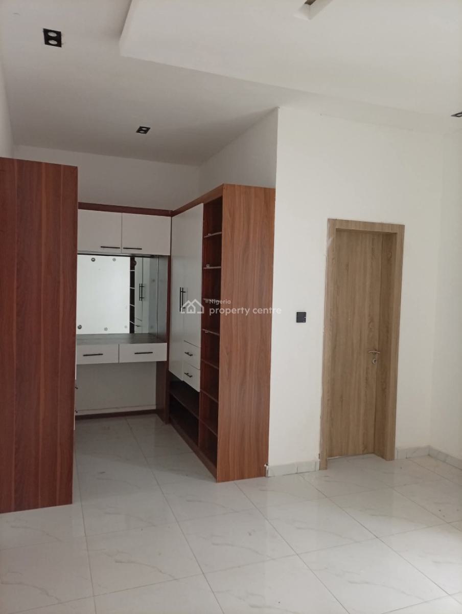 3 Bedroom Terraced Duplex, Blenco Skymall Axis, Sangotedo, Ajah, Lagos, Terraced Duplex for Sale