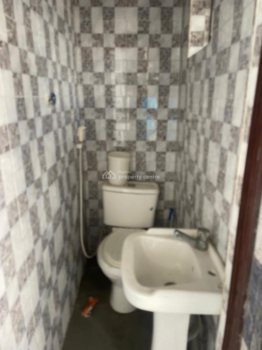 Luxury Mini Flat, Olowora, Magodo, Lagos, Mini Flat (room and Parlour) for Rent