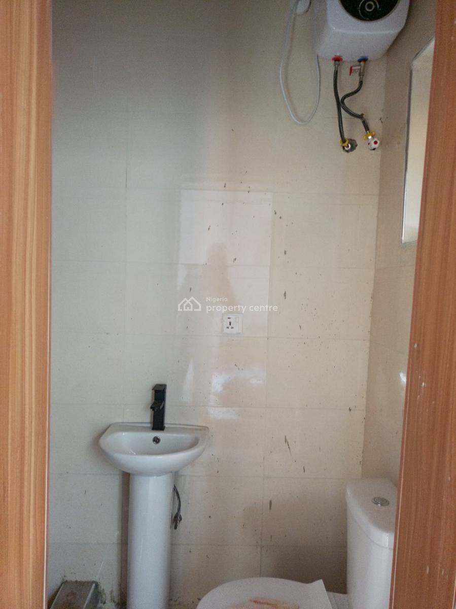 Neat 4 Bedroom Duplex with Bq and Security House, Idado, Lekki, Lagos, Semi-detached Duplex for Rent