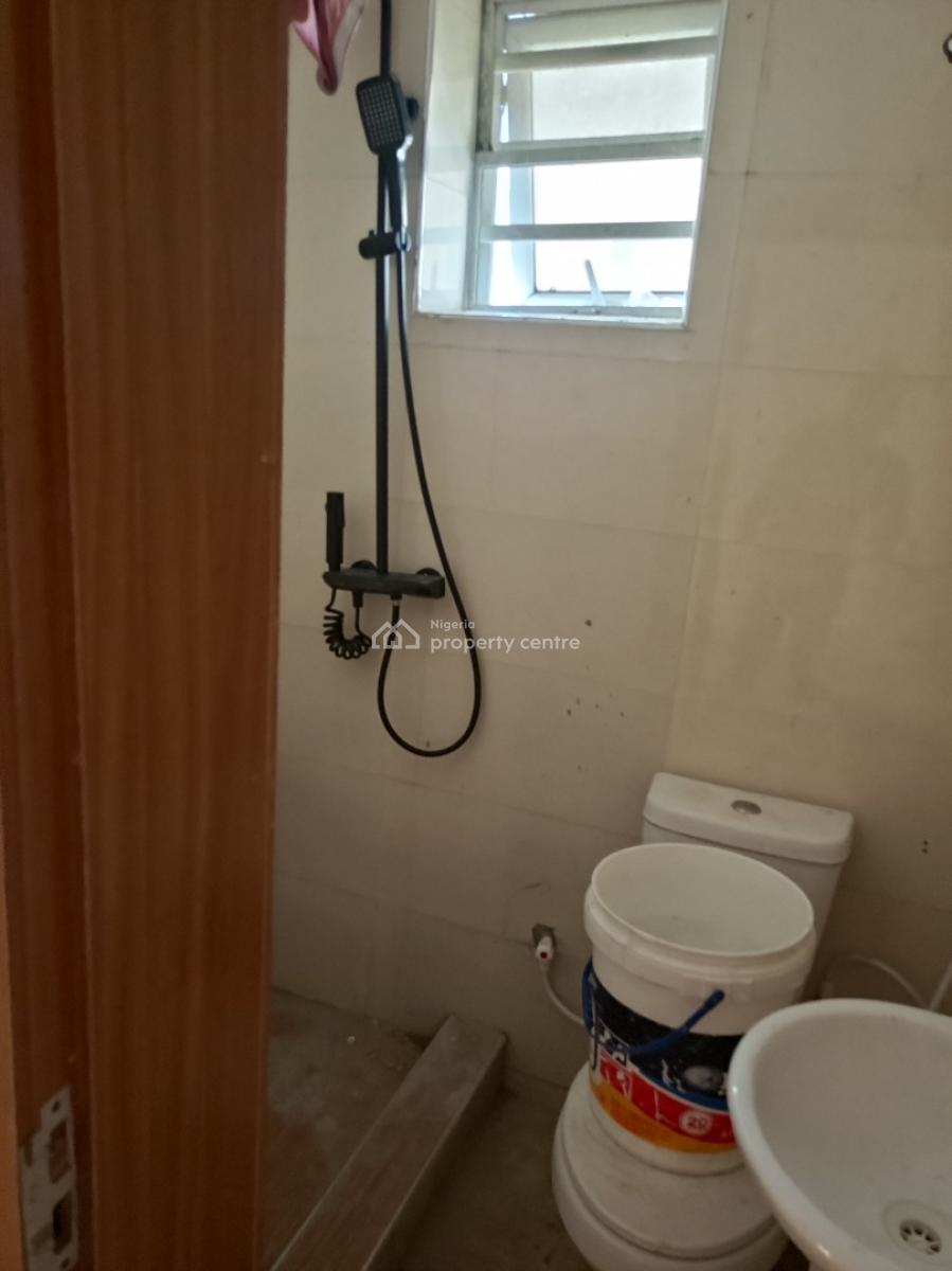 Neat 4 Bedroom Duplex with Bq and Security House, Idado, Lekki, Lagos, Semi-detached Duplex for Rent