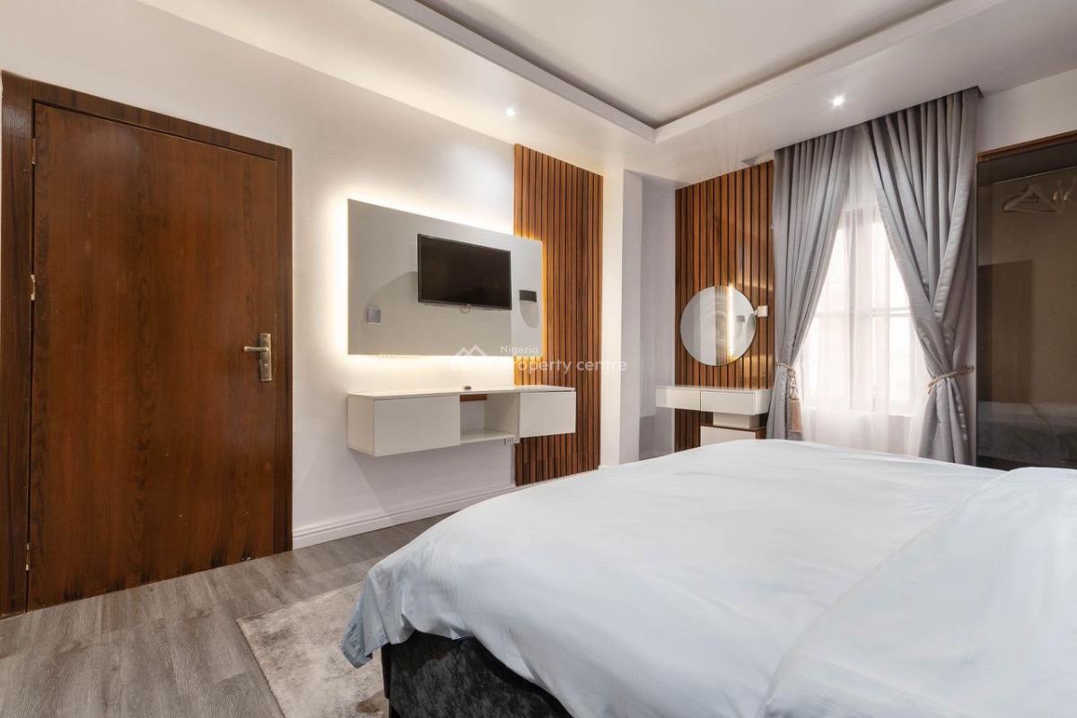 Aesthetically 2 Bedroom Apartment, Lekki Phase 1, Lekki, Lagos, Flat / Apartment Short Let